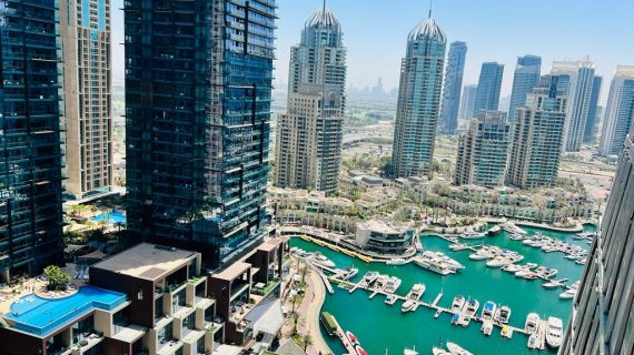 2 Bedrooms | Cayan Tower | Dubai Marina